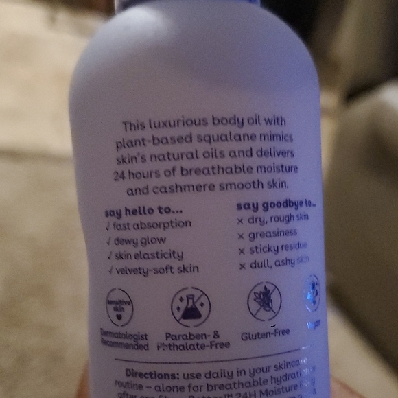 eos Cashmere Body Oil Vanilla Cashmere - Picture 2 of 2